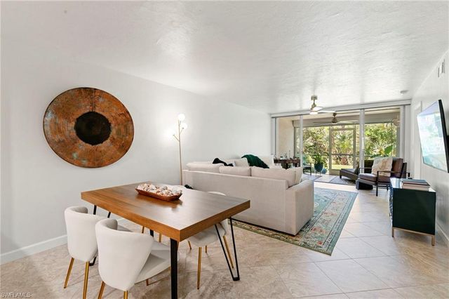 15171 Cedarwood LN # 3105, Naples, FL 34110