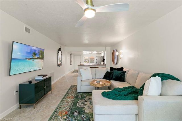 15171 Cedarwood LN # 3105, Naples, FL 34110