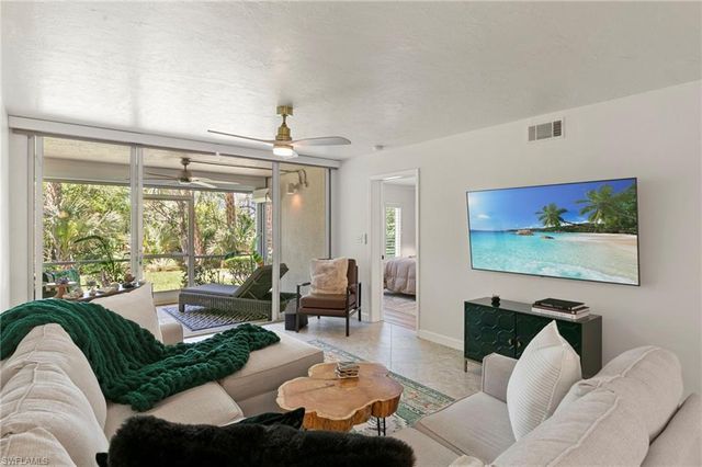 15171 Cedarwood LN # 3105, Naples, FL 34110