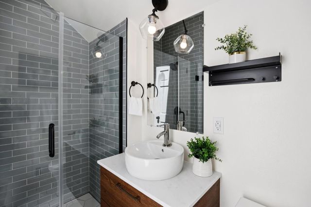 164 Springdale Way, Redwood City, CA 94062