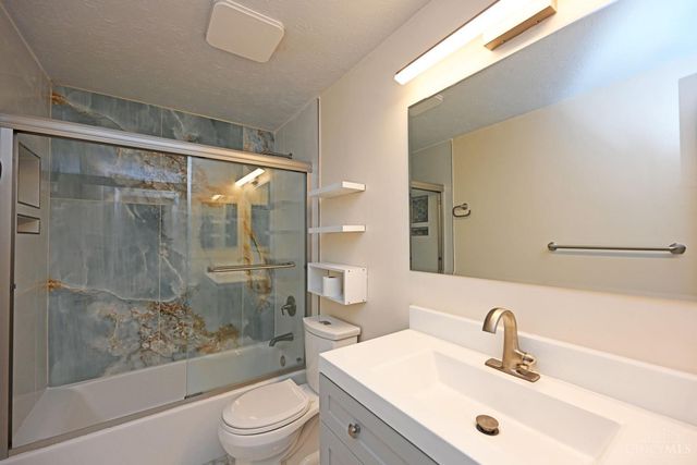 11786 Elkwood Drive, Forest Park, OH 45240