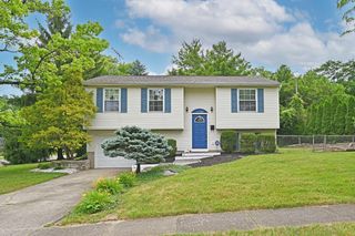 11786 Elkwood Drive, Forest Park, OH 45240