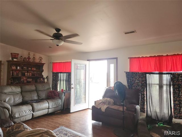 21023 Old Route 66, Mount Olive, IL 62069