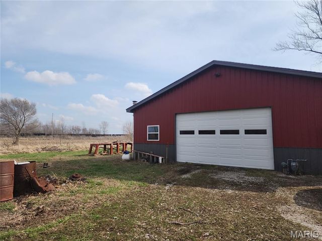 21023 Old Route 66, Mount Olive, IL 62069