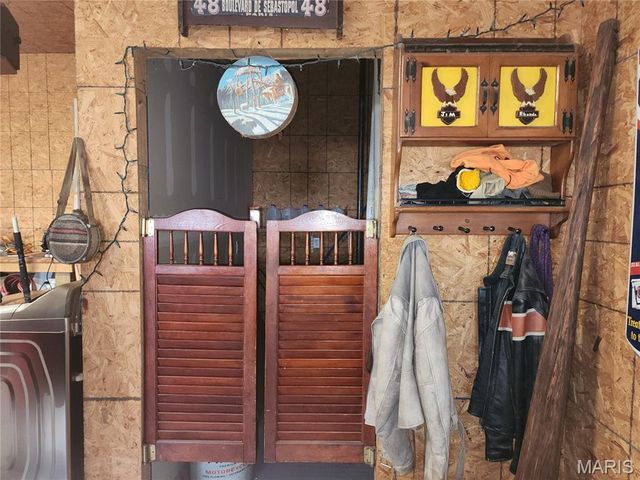 21023 Old Route 66, Mount Olive, IL 62069