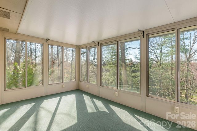 3113 Primrose Drive, Hendersonville, NC 28792