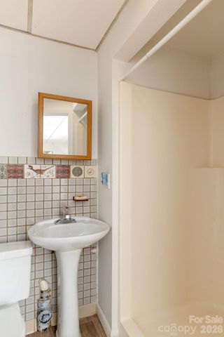 3113 Primrose Drive, Hendersonville, NC 28792