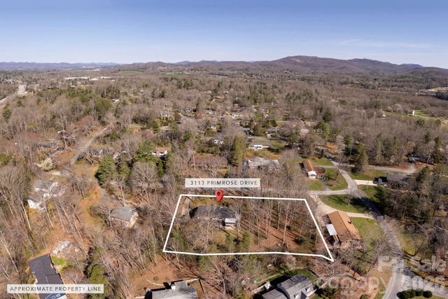 3113 Primrose Drive, Hendersonville, NC 28792