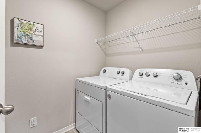 4516 Lawnwood Drive, Bellevue, NE 68133