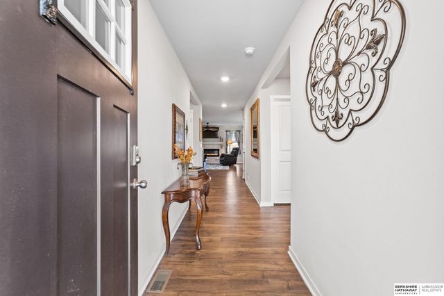 4516 Lawnwood Drive, Bellevue, NE 68133