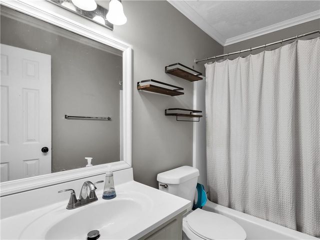 5483 Tonowanda Drive, Acworth, GA 30102