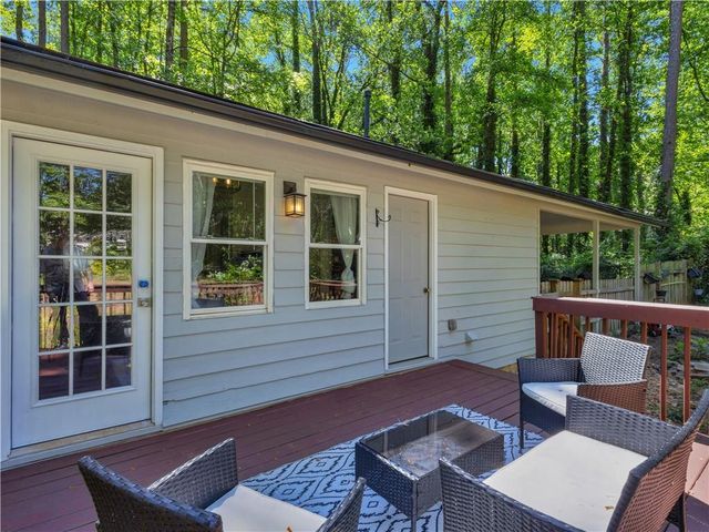 5483 Tonowanda Drive, Acworth, GA 30102