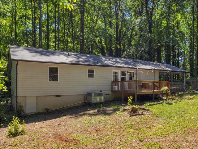 5483 Tonowanda Drive, Acworth, GA 30102