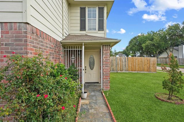 11702 Evesborough Drive, Houston, TX 77099