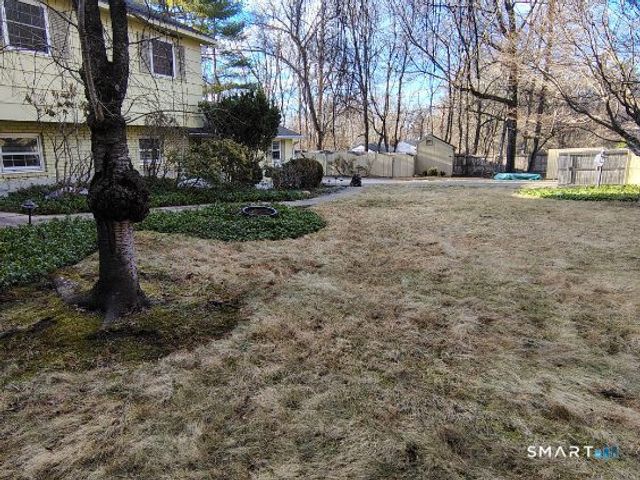 16 Dogwood Drive, New Milford, CT 06776