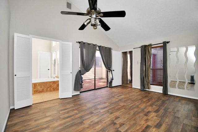 2119 Echo Ridge, Sugar Land, TX 77478