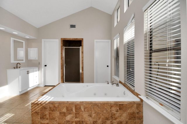 2119 Echo Ridge, Sugar Land, TX 77478