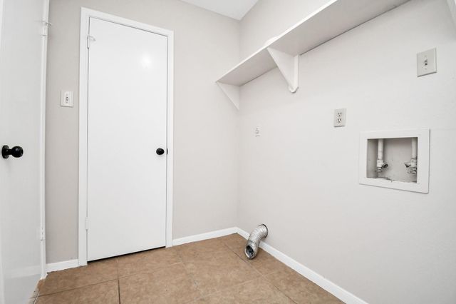 2119 Echo Ridge, Sugar Land, TX 77478