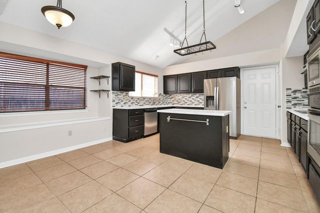 2119 Echo Ridge, Sugar Land, TX 77478