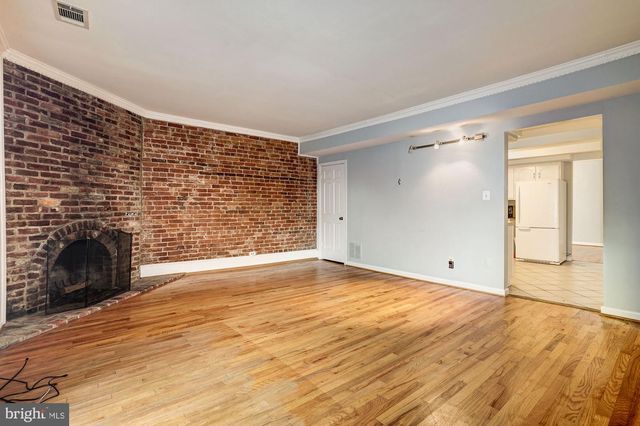 1326 L ST SE, Washington, DC 20003