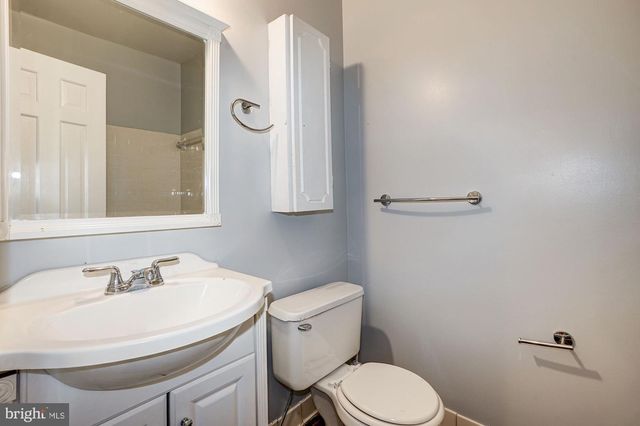 1326 L ST SE, Washington, DC 20003