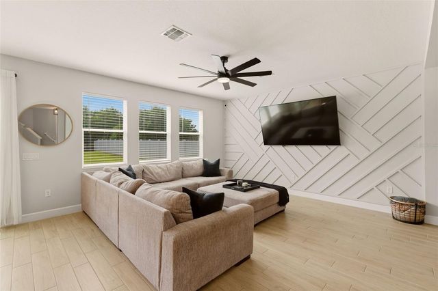 1138 FRANKLIN TREE LANE, Sanford, FL 32771