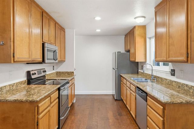 16921 Mckenzie Dr, Pioneer, CA 95666