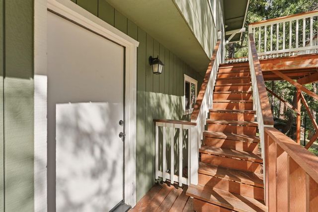 16921 Mckenzie Dr, Pioneer, CA 95666