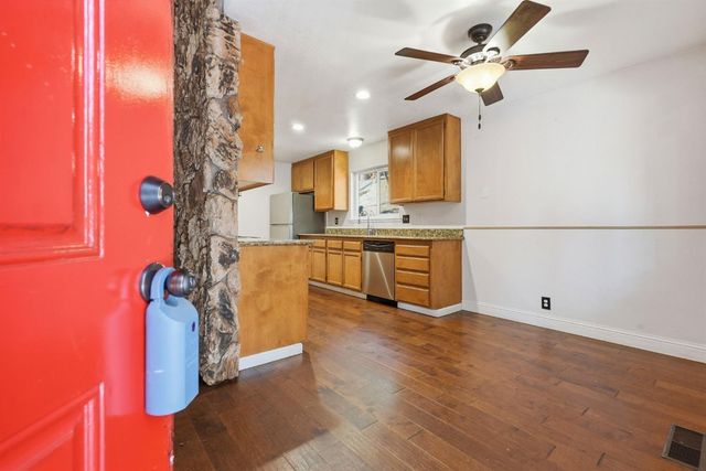 16921 Mckenzie Dr, Pioneer, CA 95666