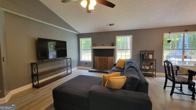2140 Summerset Drive, Monroe, GA 30656