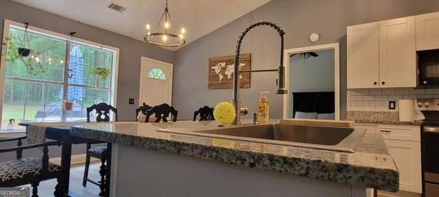 2140 Summerset Drive, Monroe, GA 30656