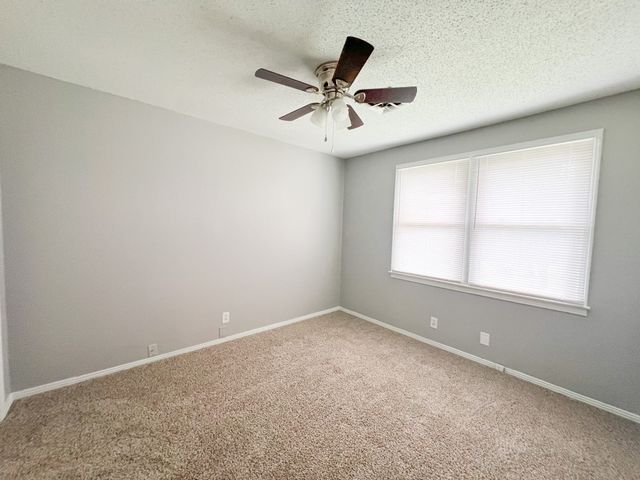 219 Taft Dr Apt 2, Clarksville, TN 37042