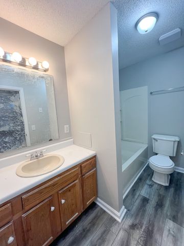 219 Taft Dr Apt 2, Clarksville, TN 37042