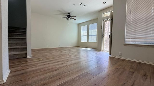 2205 Stoneleigh Place, Mckinney, TX 75071