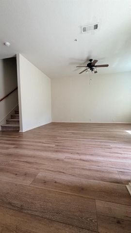 2205 Stoneleigh Place, Mckinney, TX 75071