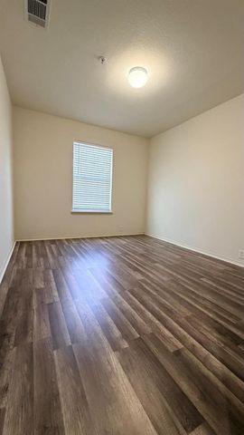 2205 Stoneleigh Place, Mckinney, TX 75071