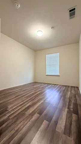 2205 Stoneleigh Place, Mckinney, TX 75071