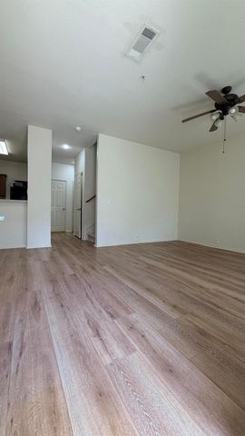 2205 Stoneleigh Place, Mckinney, TX 75071