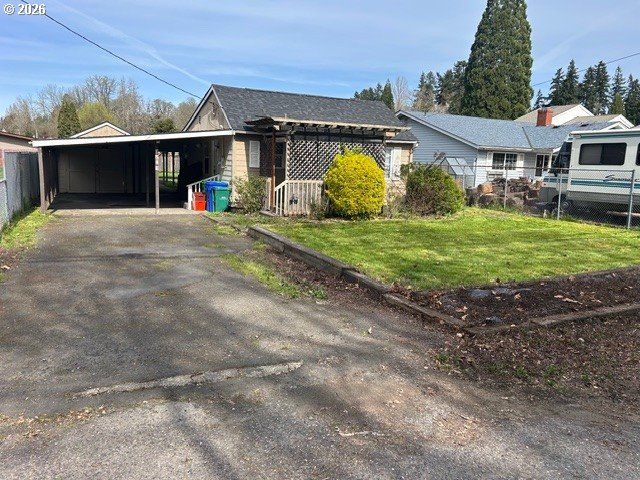 3215 Se VINEYARD Rd, Milwaukie, OR 97267