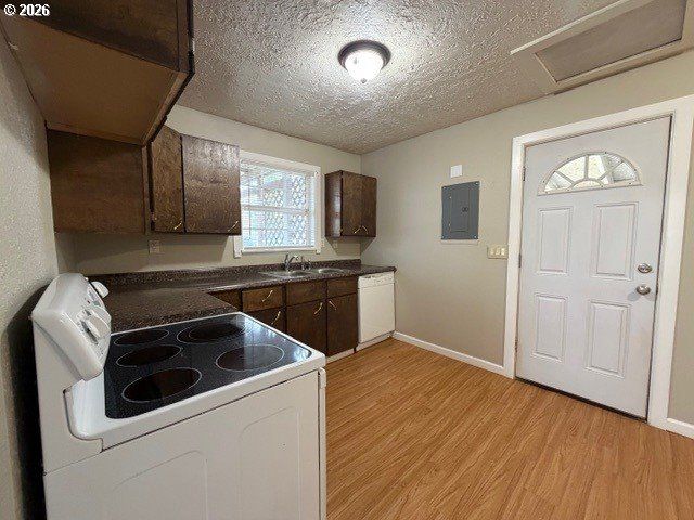 3215 Se VINEYARD Rd, Milwaukie, OR 97267