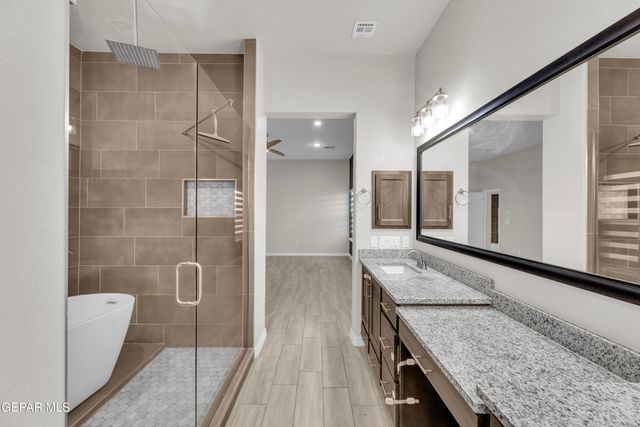 13729 LAGO VISTA Avenue, Horizon City, TX 79928
