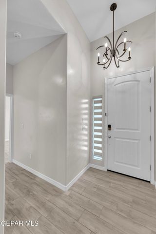 13729 LAGO VISTA Avenue, Horizon City, TX 79928