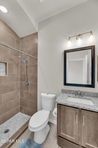 13729 LAGO VISTA Avenue, Horizon City, TX 79928