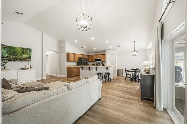 107 CALABRIA SPRINGS COVE, Sanford, FL 32771