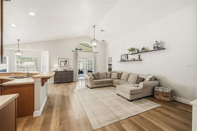 107 CALABRIA SPRINGS COVE, Sanford, FL 32771