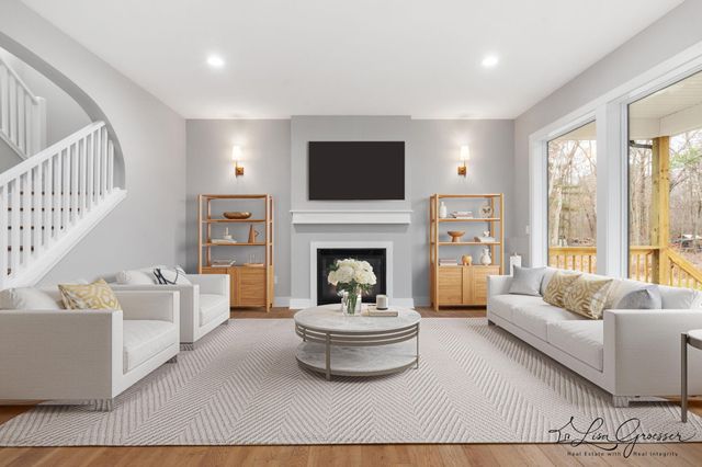 10048 Barberry Lane, Howard City, MI 49329