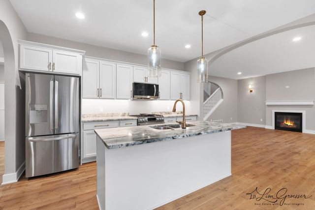 10048 Barberry Lane, Howard City, MI 49329