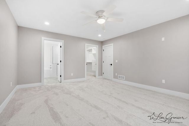 10048 Barberry Lane, Howard City, MI 49329