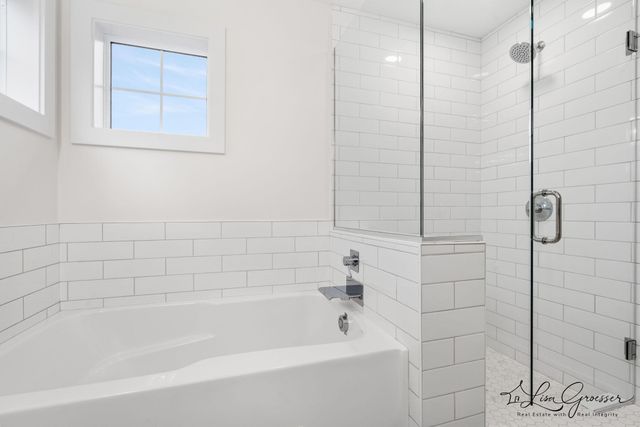 10048 Barberry Lane, Howard City, MI 49329