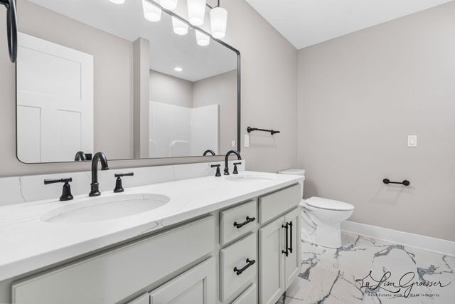 10048 Barberry Lane, Howard City, MI 49329